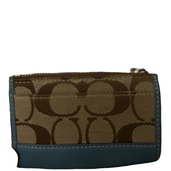 Coach signature brown with teal leather blue so cute 🥰 has keychain - Picture 2 of 11